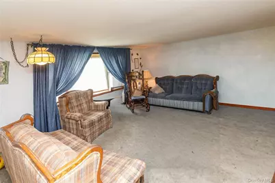 35 Windwood Drive, Newburgh, NY 12550 - Photo 9