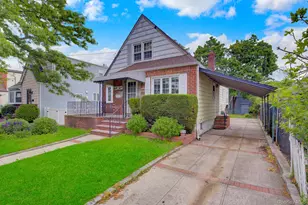 33 McKee St, Floral Park, NY 11001 - Photo 3