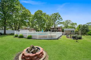 355 Woodland Ave, Manorville, NY 11949 - Photo 31