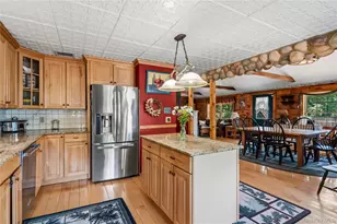 355 Woodland Ave, Manorville, NY 11949 - Photo 17