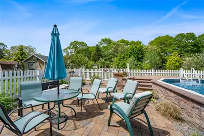 355 Woodland Avenue, Manorville, NY 11949 - Photo 35