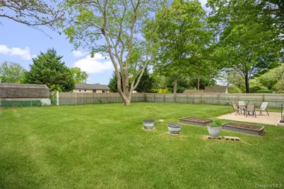 173 Loop Drive, Sayville, NY 11782 - Photo 21
