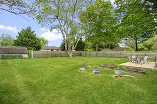 173 Loop Dr, Sayville, NY 11782 - Photo 21