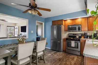 1221 3rd Street, West Babylon, NY 11704 - Photo 5