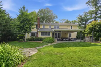 316 S Woods Road, Woodbury, NY 11797 - Photo 45