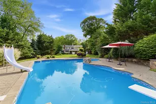 316 S Woods Rd, Woodbury, NY 11797 - Photo 49