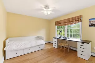 316 S Woods Rd, Woodbury, NY 11797 - Photo 29