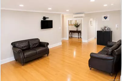 162-01 Powells Cove Boulevard #2G, Whitestone, NY 11357 - Photo 5