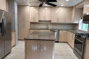 162-01 Powells Cove Blvd, Whitestone, NY 11357 - Photo 5