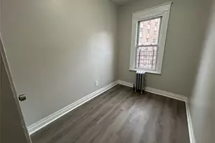 1819 Palisade Pl, Bronx, NY 10453 - Photo 5