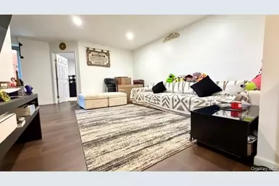 20 Wendell Street #C39, Hempstead, NY 11550 - Photo 9