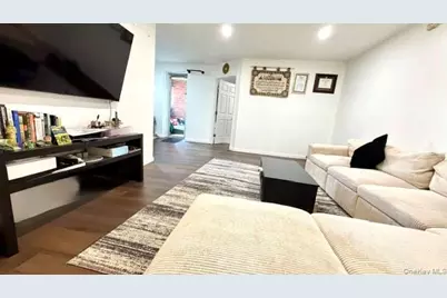 20 Wendell Street #C39, Hempstead, NY 11550 - Photo 15