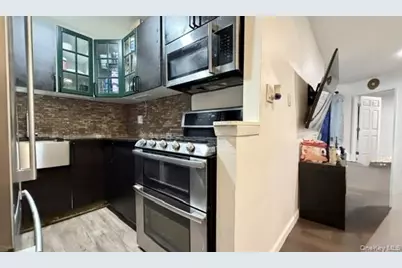 20 Wendell Street #C39, Hempstead, NY 11550 - Photo 13