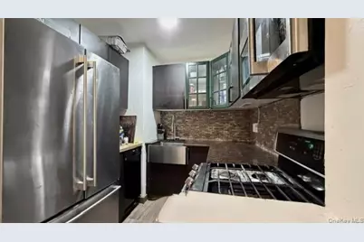 20 Wendell Street #C39, Hempstead, NY 11550 - Photo 13