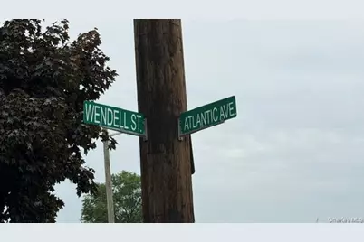 20 Wendell Street #C39, Hempstead, NY 11550 - Photo 3