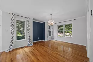 3050 Chen Ct, Yorktown Heights, NY 10598 - Photo 7
