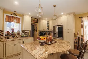 1715 Hering Ave, Bronx, NY 10461 - Photo 7
