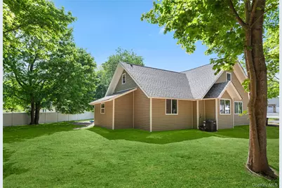 5 Long Pond Road, Ridge, NY 11961 - Photo 17