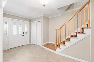 161 Cow Neck Rd, Port Washington, NY 11050 - Photo 3