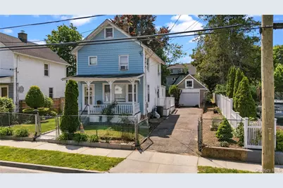 53 Valentine St, Glen Cove, NY 11542 - Photo 3