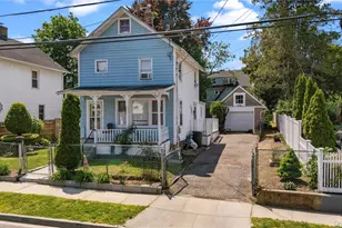 53 Valentine St, Glen Cove, NY 11542 - Photo 3