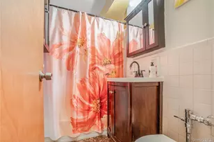 90-11 35th Ave, Jackson Heights, NY 11372 - Photo 17