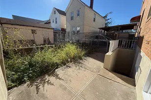 124-08 94th Ave, Richmond Hill, NY 11419 - Photo 17