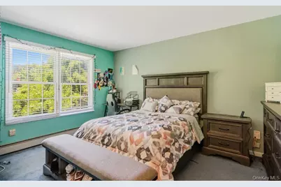 16 Gores Drive, Mastic, NY 11950 - Photo 11