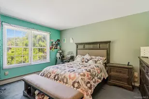16 Gores Dr, Mastic, NY 11950 - Photo 11