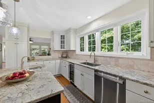 40 Nottingham Way, Mahopac, NY 10541 - Photo 13