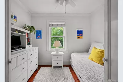 86 Lenox Avenue, Bronxville, NY 10708 - Photo 17