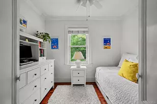 86 Lenox Ave, Bronxville, NY 10708 - Photo 17
