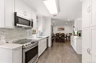 1 Camelot Ln, Saint James, NY 11780 - Photo 9