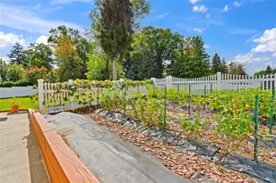 23 Wildwood Ln, Greenvale, NY 11548 - Photo 39