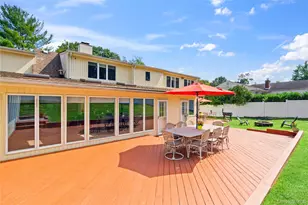 23 Wildwood Ln, Greenvale, NY 11548 - Photo 33