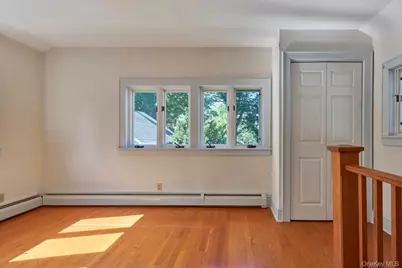 79 S Parsonage Street, Rhinebeck, NY 12572 - Photo 9