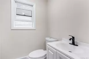 161 Baisley Ave, East Rockaway, NY 11518 - Photo 11