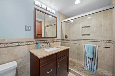 251 Bainbridge Avenue, Thornwood, NY 10594 - Photo 17