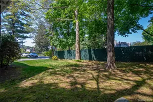 251 Bainbridge Ave, Thornwood, NY 10594 - Photo 27