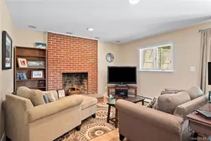 251 Bainbridge Ave, Thornwood, NY 10594 - Photo 15