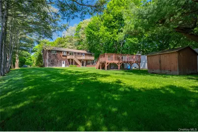 251 Bainbridge Avenue, Thornwood, NY 10594 - Photo 33