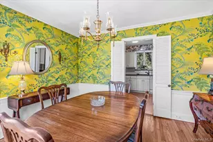 110 Knollwood Rd, Rockville Centre, NY 11570 - Photo 13