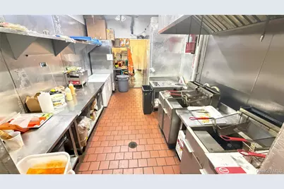 [Address not provided], Forest Hills, NY 11375 - Photo 9