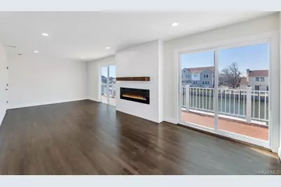 66 Lighthouse Road, Babylon, NY 11702 - Photo 23
