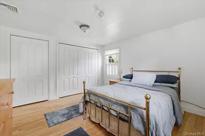 200 Van Buren Street, Centerport, NY 11721 - Photo 19