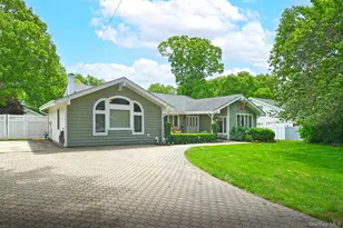 1019 Old Medford Ave, Farmingville, NY 11738 - Photo 3