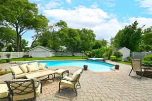 1019 Old Medford Ave, Farmingville, NY 11738 - Photo 37