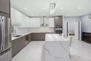 3563 Raven St, Levittown, NY 11756 - Photo 13
