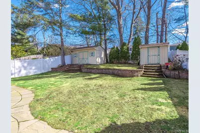 183 Soundview Drive, Port Washington, NY 11050 - Photo 19