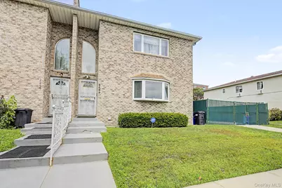 2459 Lodovick Avenue, Bronx, NY 10469 - Photo 3